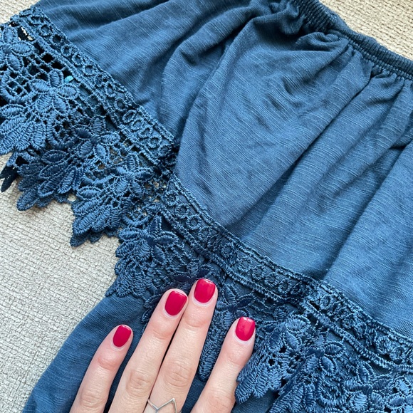 Paper + Tee Off the Shoulder Top, Size M - Picture 3 of 3